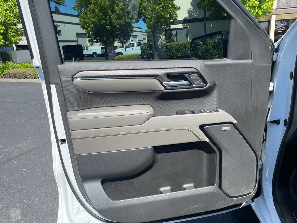2025 Chevrolet Silverado 1500 ZR2