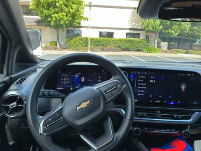 2025 Chevrolet Equinox EV LT