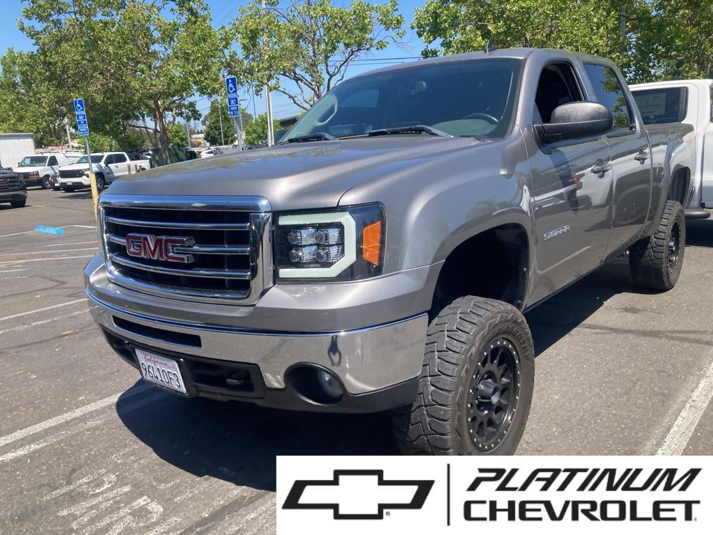 2013 GMC Sierra 4WD Crew Cab SLE SWB's photo