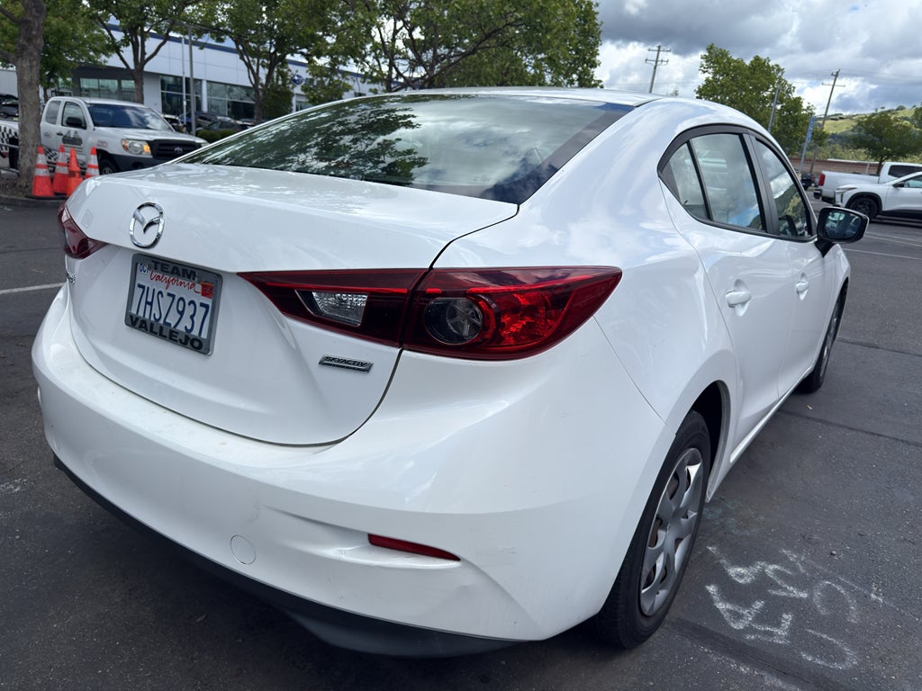 2015 Mazda Mazda3 i Sport
