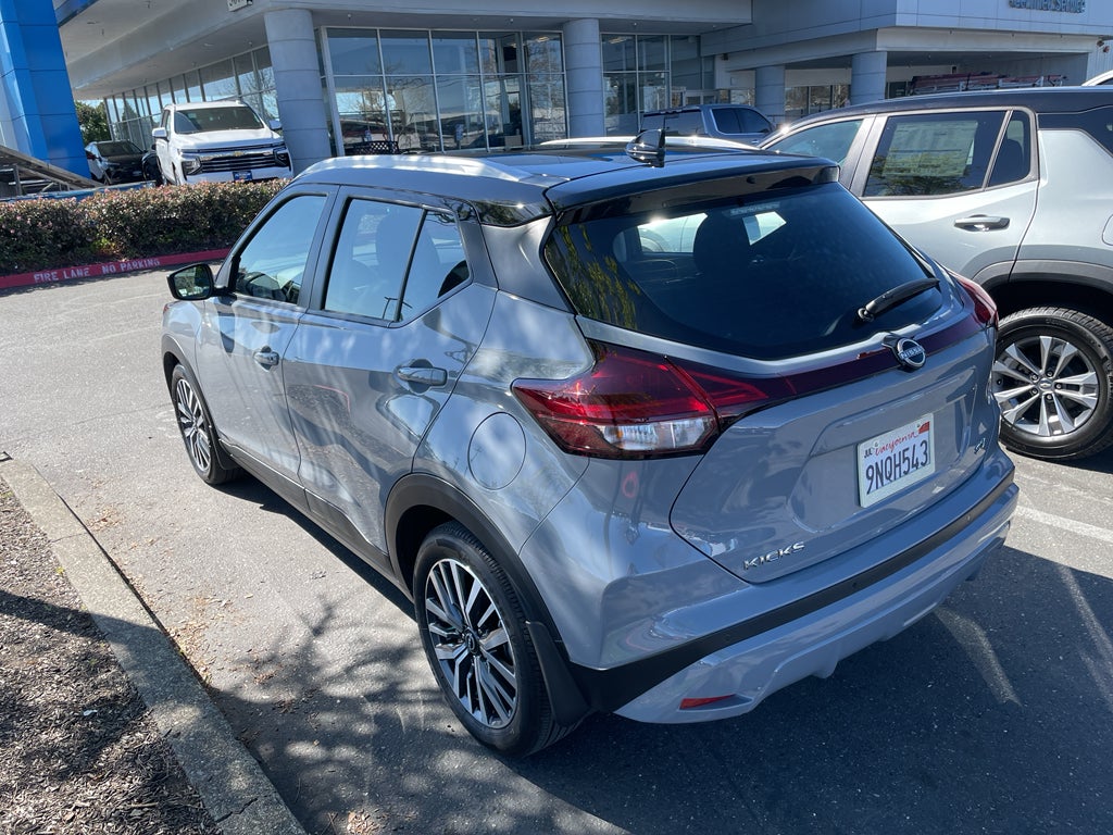 2024 Nissan Kicks SV Xtronic CVT