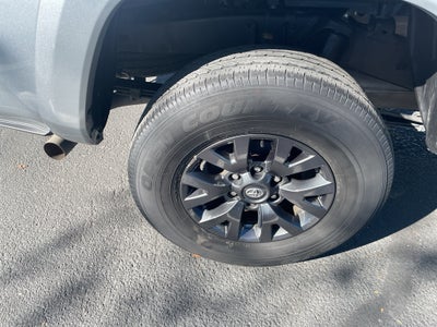 2023 Toyota Tacoma SR5 V6