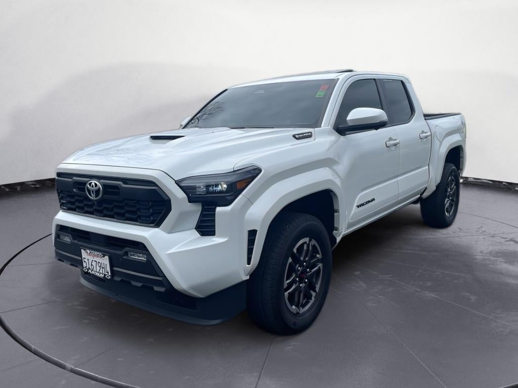 2025 Toyota Tacoma Hybrid TRD Sport 4WD