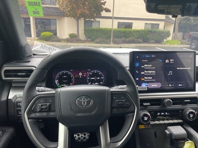 2025 Toyota Tacoma Hybrid TRD Sport 4WD