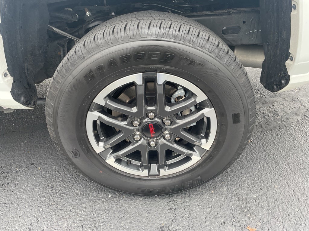 2025 Toyota Tacoma Hybrid TRD Sport 4WD