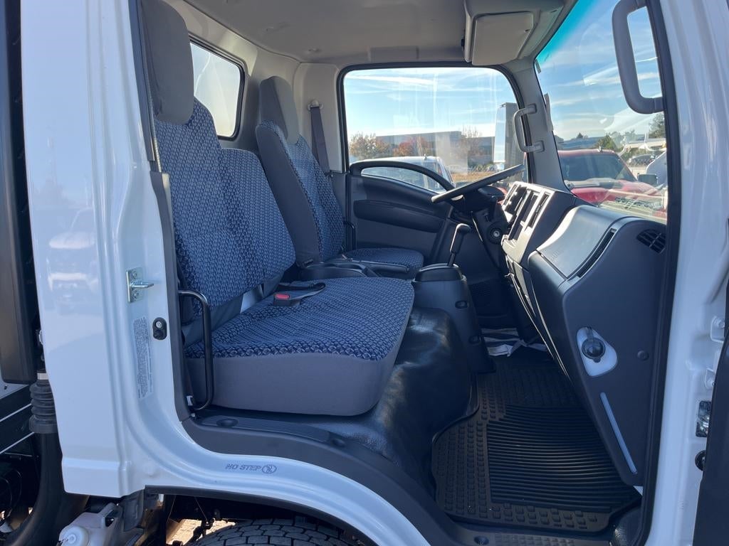 2024 Chevrolet Low Cab Forward 4500 Base