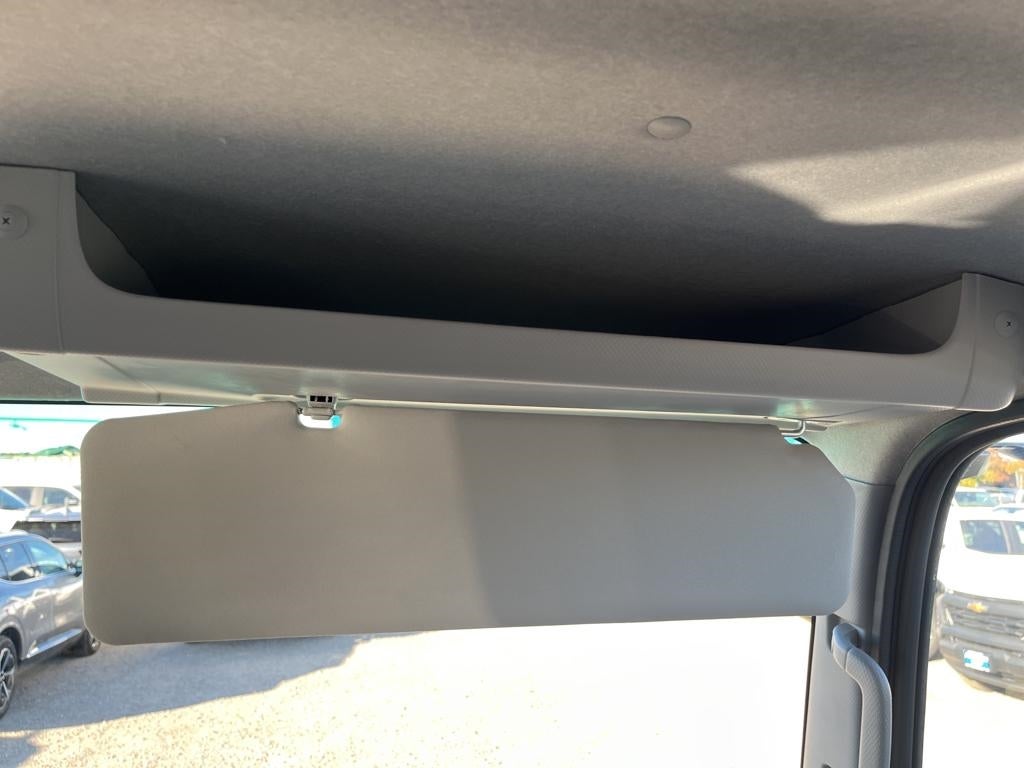 2024 Chevrolet Low Cab Forward 4500 Base