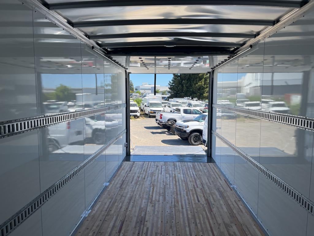 2024 Chevrolet Low Cab Forward 6500 XD MEDIUM ASH GRAY