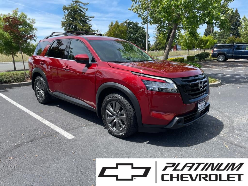 2022 Nissan Pathfinder SV 4WD