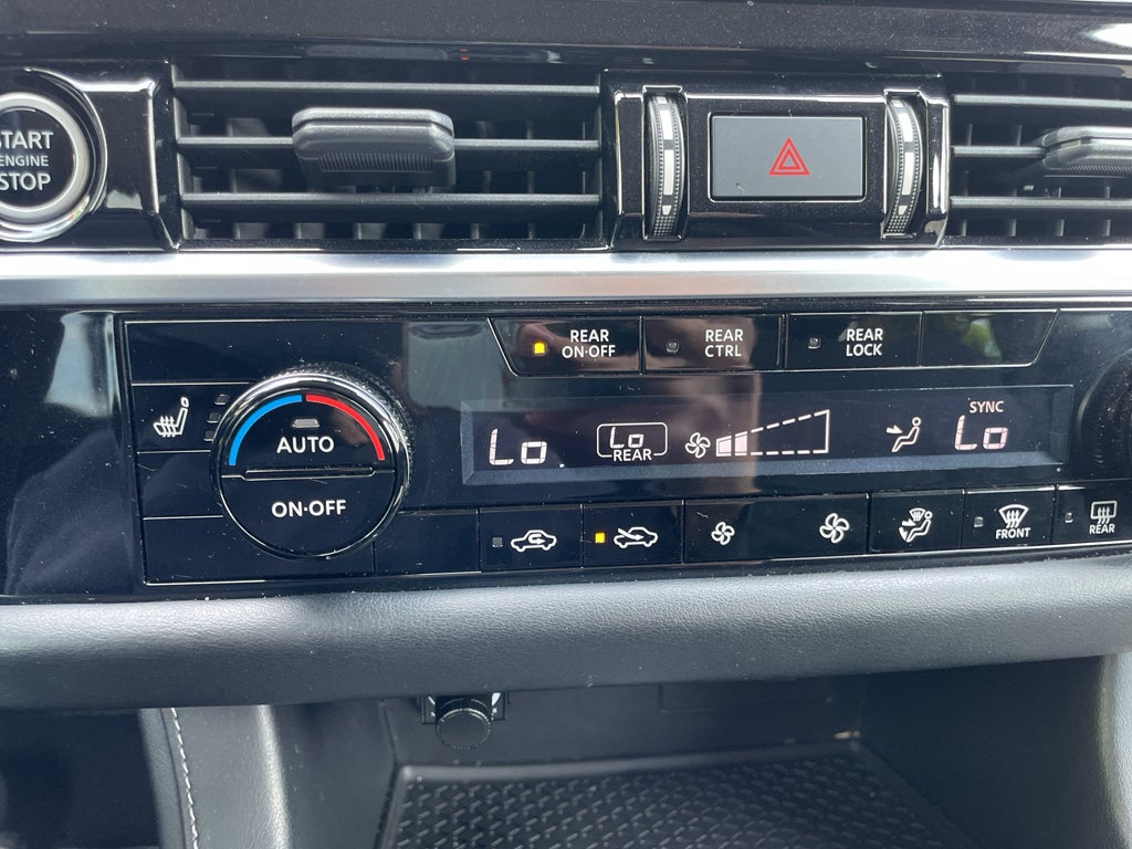 2022 Nissan Pathfinder SV 4WD