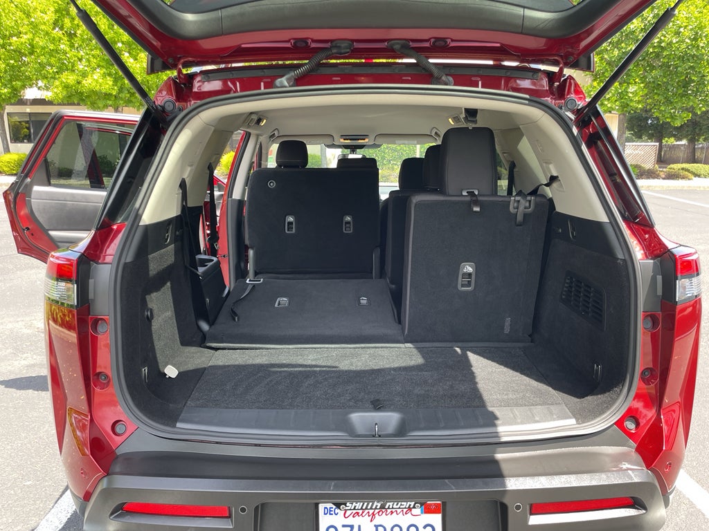 2022 Nissan Pathfinder SV 4WD