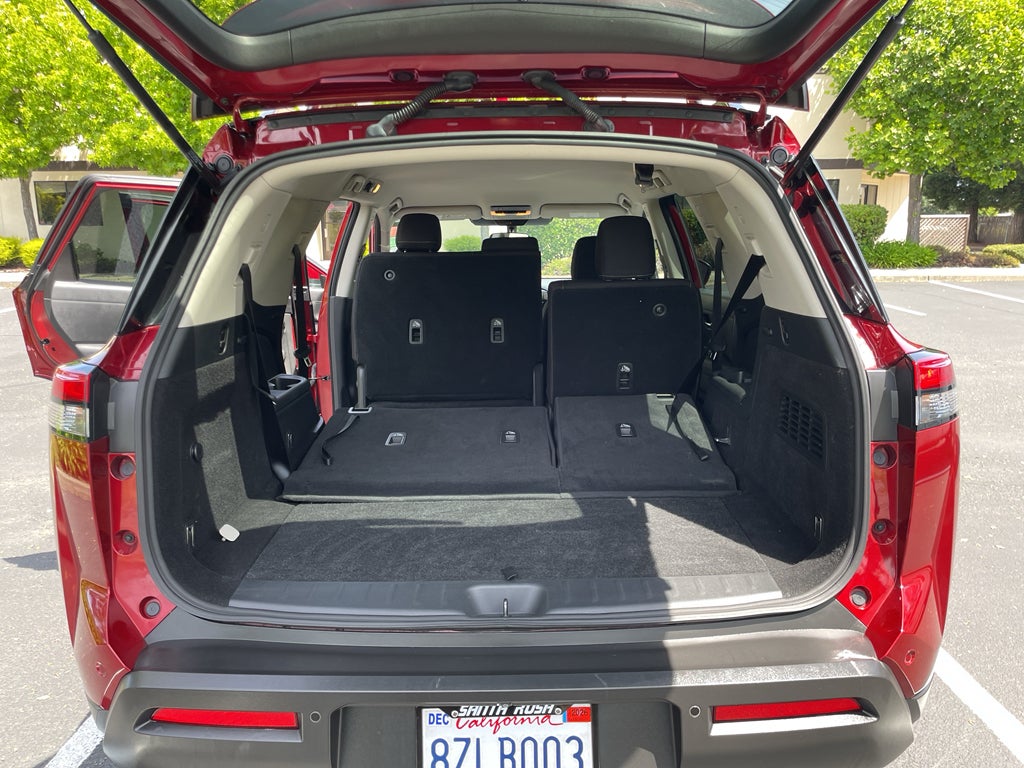 2022 Nissan Pathfinder SV 4WD