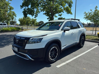2025 Nissan Pathfinder Rock Creek 4WD