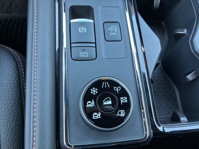 2025 Nissan Pathfinder Rock Creek 4WD