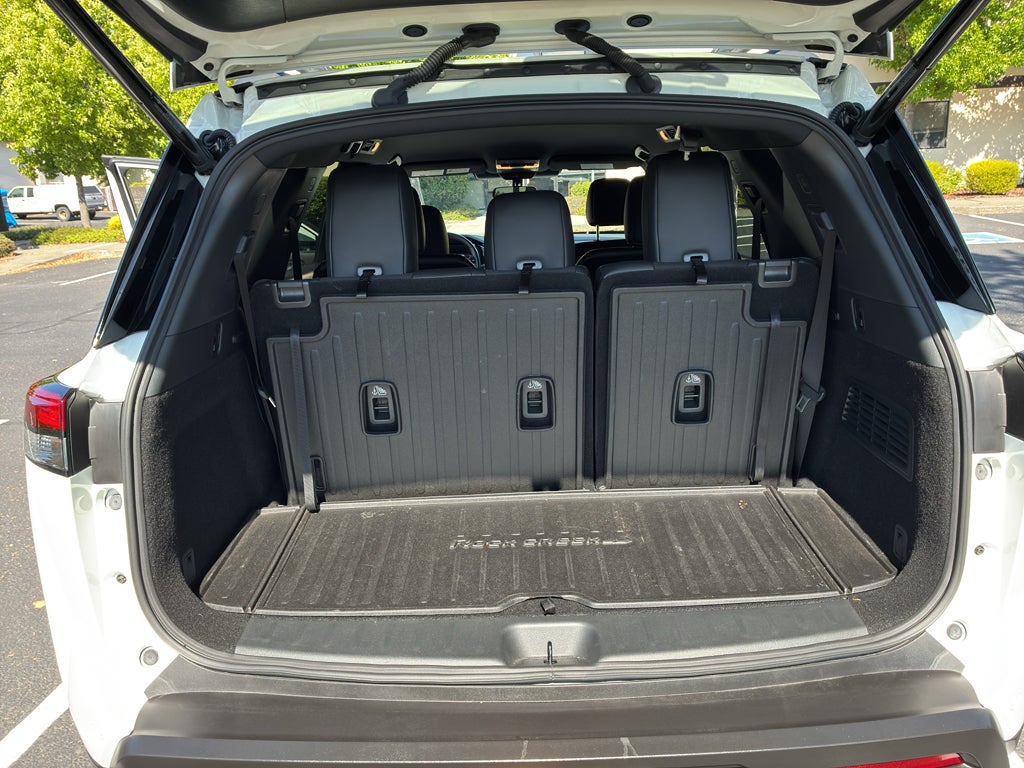 2025 Nissan Pathfinder Rock Creek 4WD