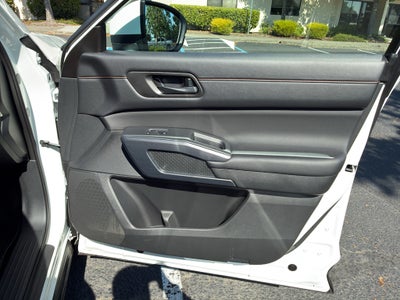 2025 Nissan Pathfinder Rock Creek 4WD