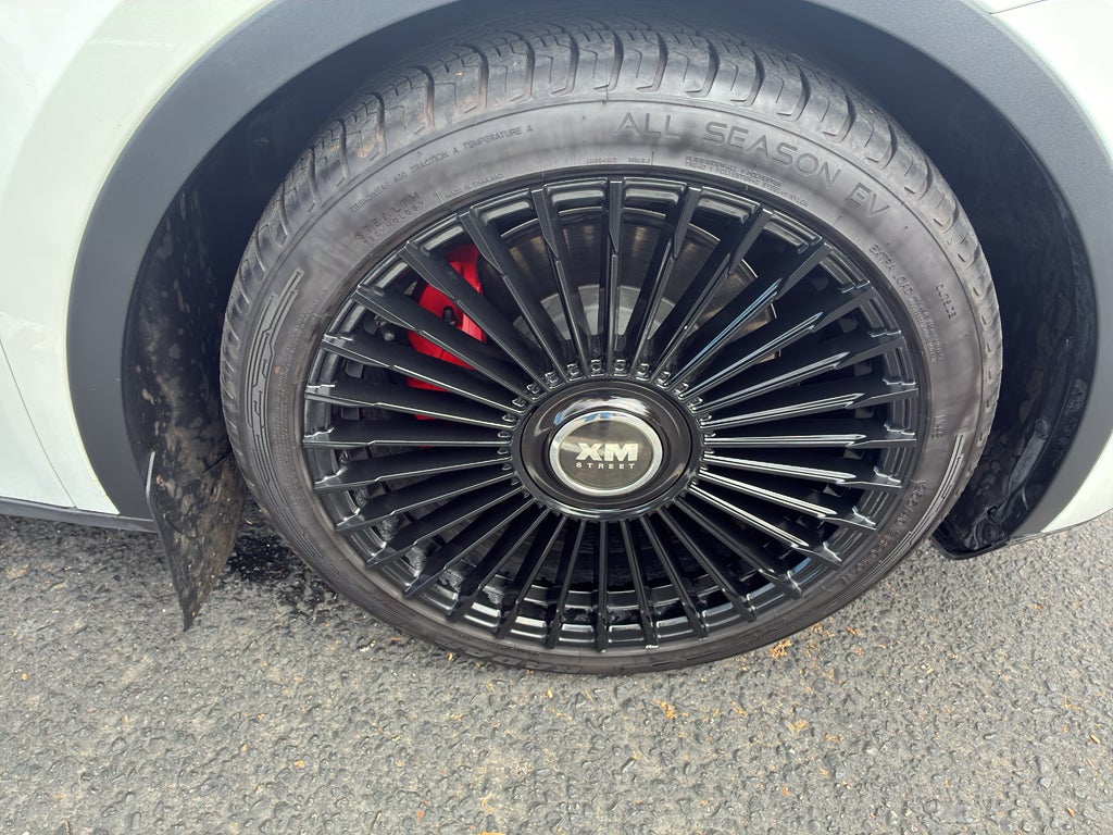 2022 Tesla Model Y Performance Dual Motor All-Wheel Drive