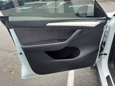 2022 Tesla Model Y Performance Dual Motor All-Wheel Drive