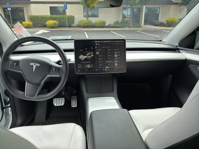 2022 Tesla Model Y Performance Dual Motor All-Wheel Drive
