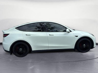 2022 Tesla Model Y Performance Dual Motor All-Wheel Drive