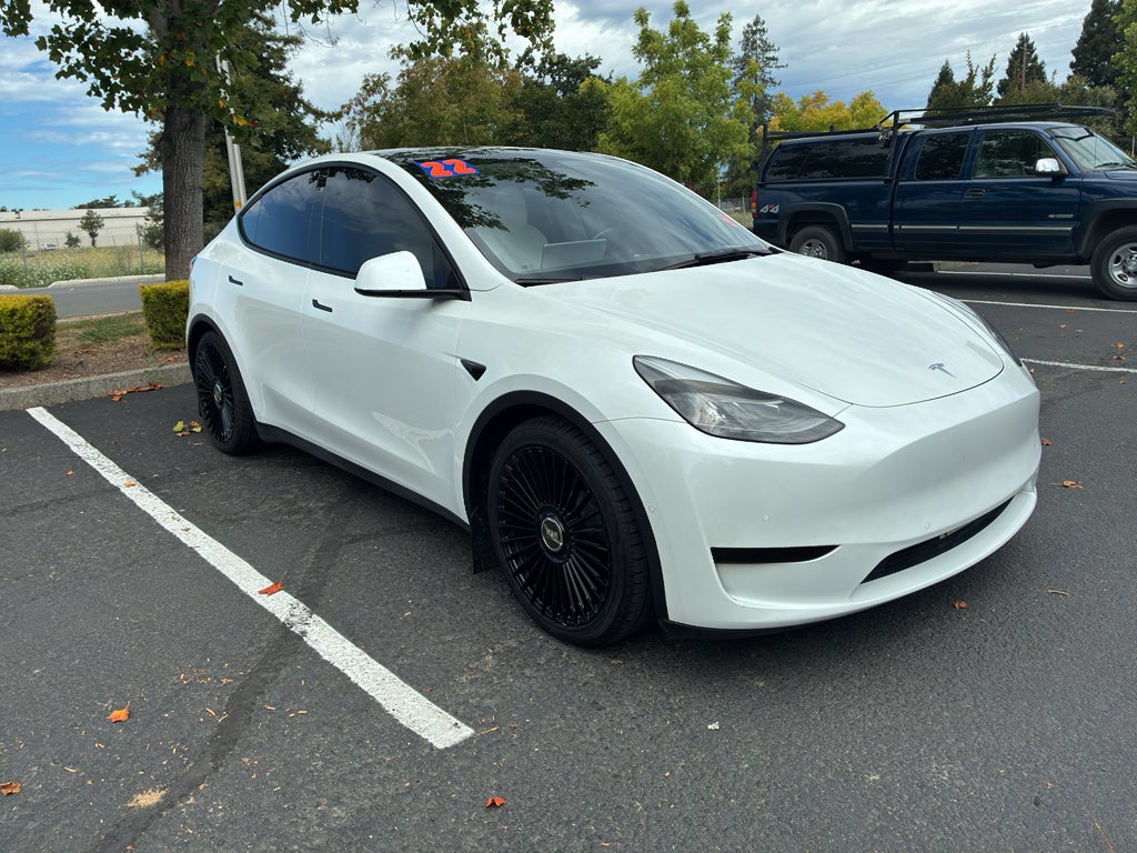 2022 Tesla Model Y Performance Dual Motor All-Wheel Drive