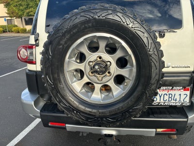 2012 Toyota FJ Cruiser Base