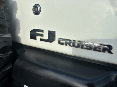 2012 Toyota FJ Cruiser Base