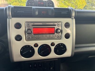 2012 Toyota FJ Cruiser Base