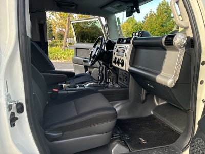2012 Toyota FJ Cruiser Base