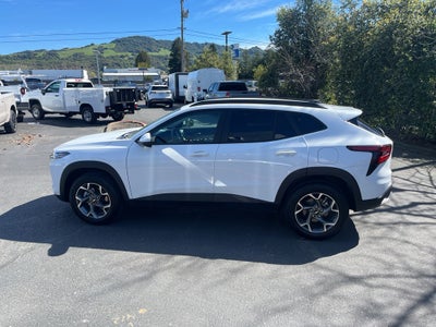 2025 Chevrolet Trax LT