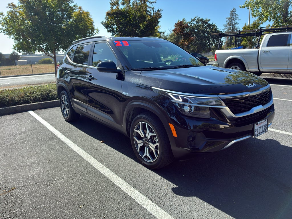 2023 Kia Seltos EX