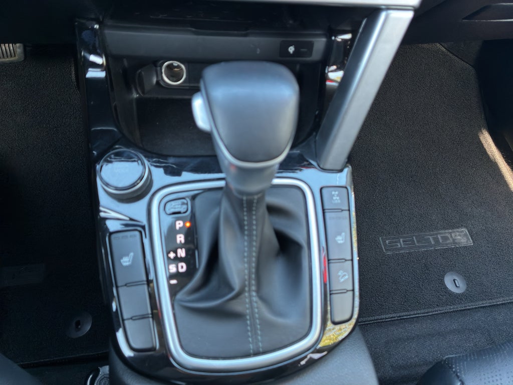 2023 Kia Seltos EX