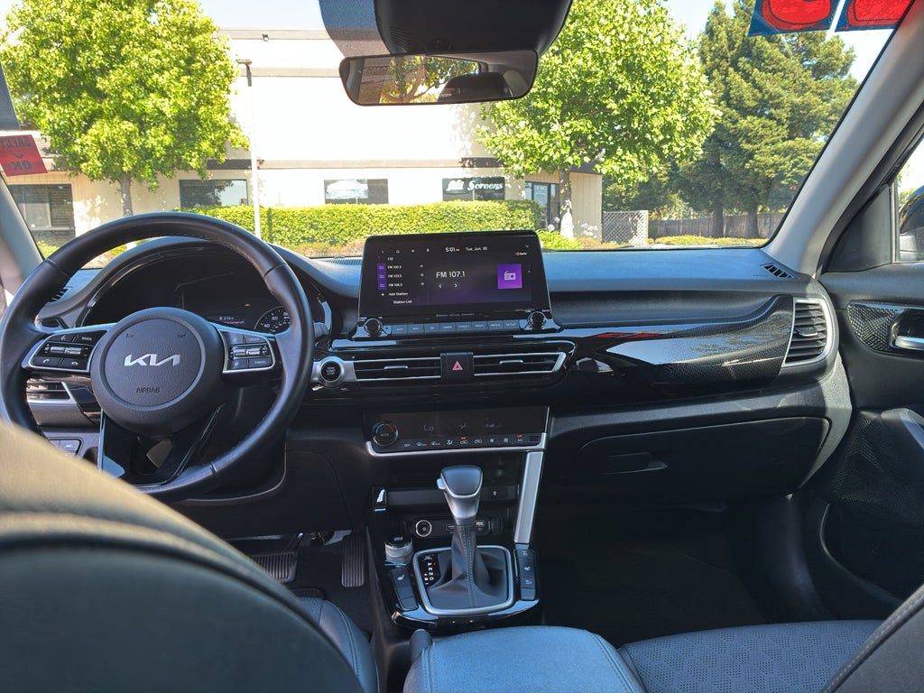 2023 Kia Seltos EX
