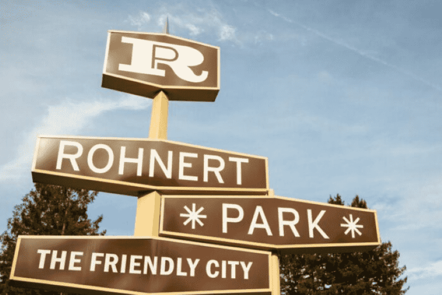 Rohnert Park downtown sign